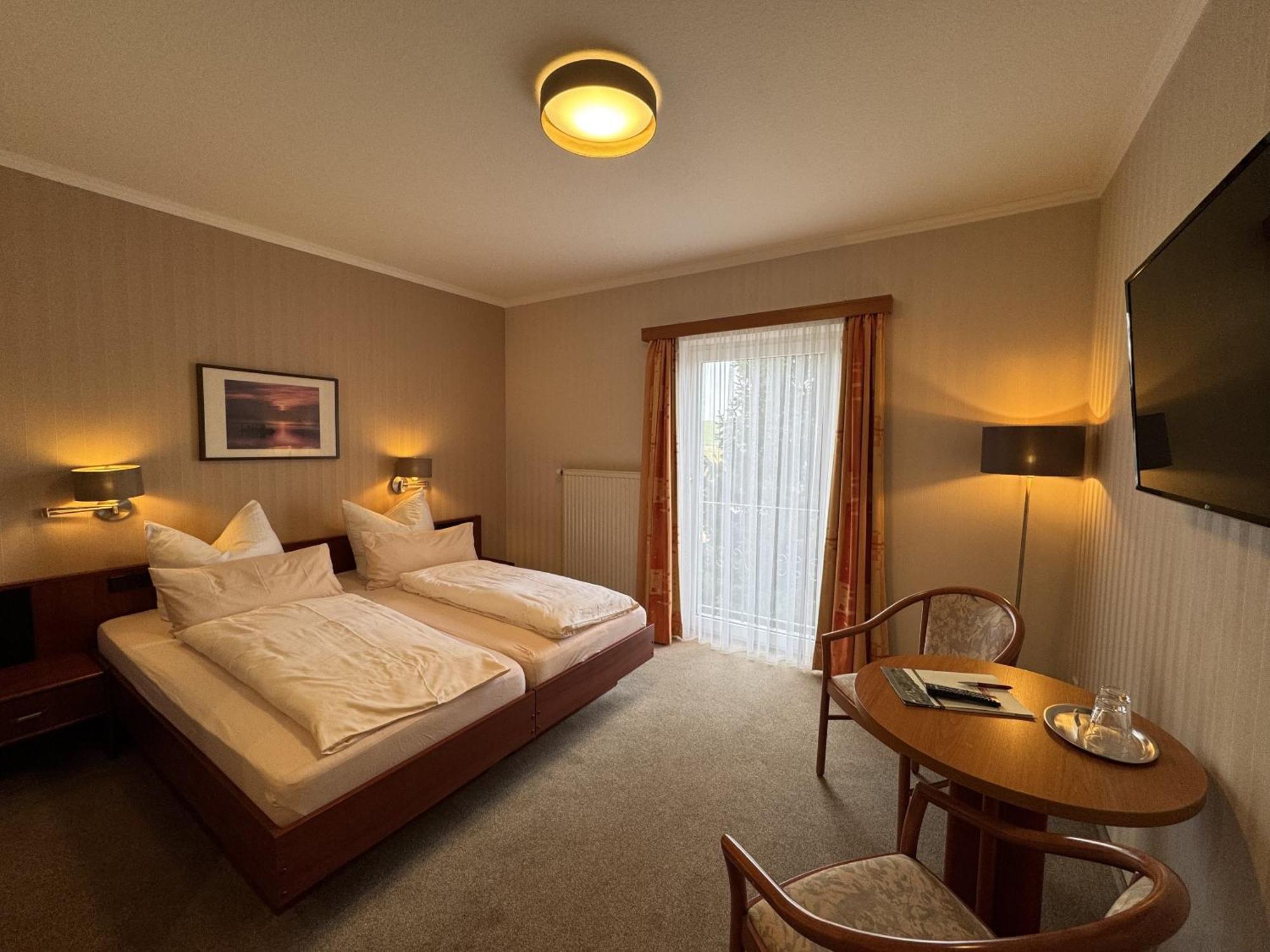 Berghotel Wilhelmsburg Bad Kosen Rom bilde